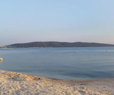 Dvor Ana * Kaštela