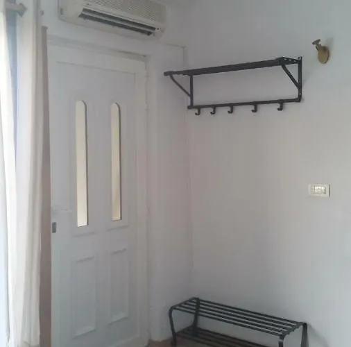 Dvor Ana Apartment Kaštela