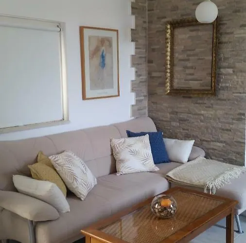 Apartment Dvor Ana *