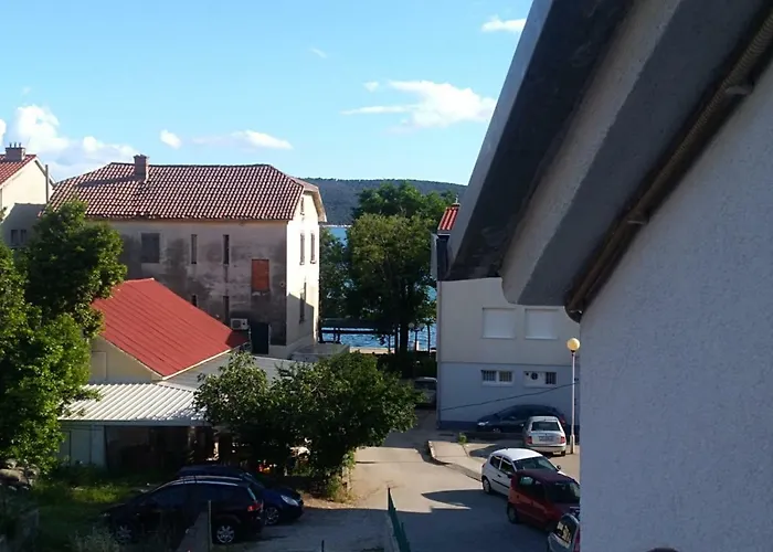 Dvor Ana Lejlighed Kaštela